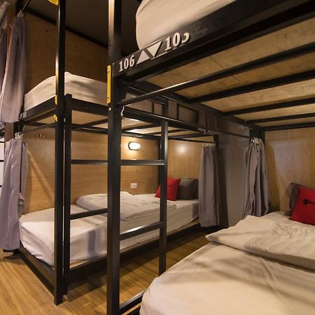 Reddoorz Hostel Near St. Joseph'S Cathedral Ханой Экстерьер фото