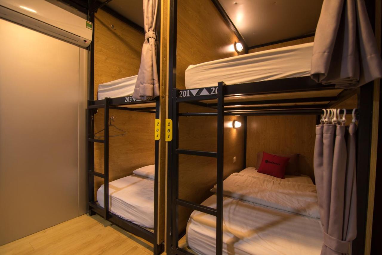 Reddoorz Hostel Near St. Joseph'S Cathedral Ханой Экстерьер фото